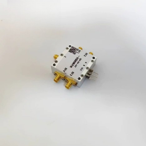 0.1-6GHz RF Switch SP4T Four C – Qm Electronics & Repair Services Photos recenzja i cena